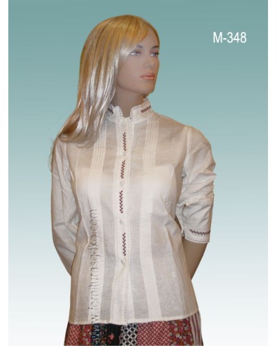 Blusa Vasca de color crudo con bordados M348 - 1