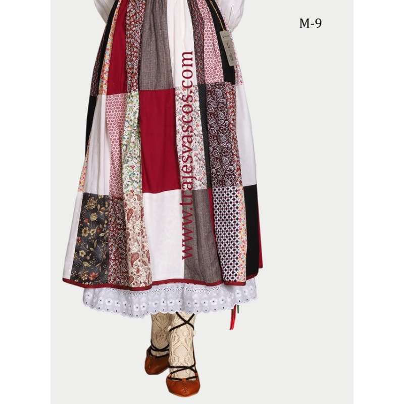 Falda con camisa para aldeana M9     - 7