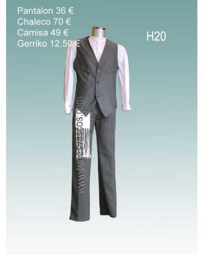 Traje vasco H20 - 1