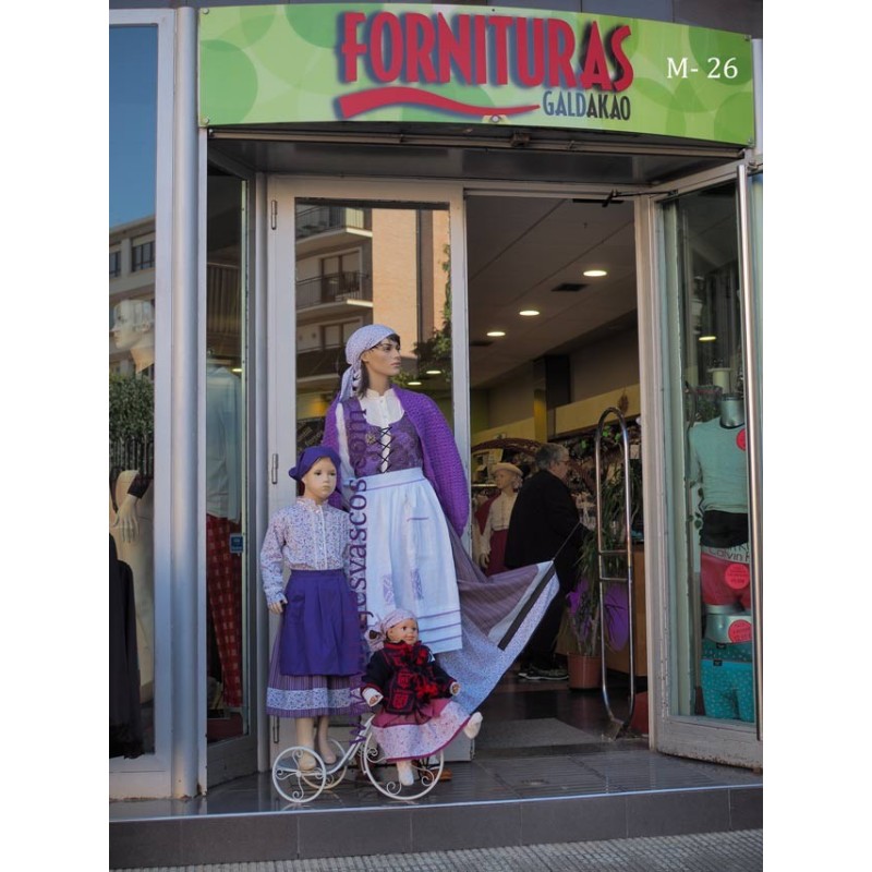 Euskal eskualdeko mozorroa M26 - 2