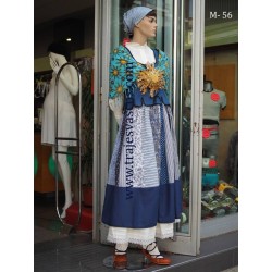 Conjunto para mujer Euskal Jantziak M56. - 3