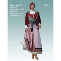 Traje regional vasco con toquilla granate M58. - 1