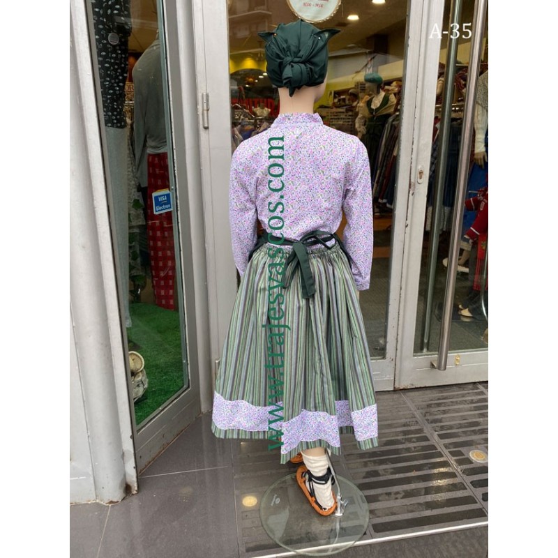 Traje regional vasco para niña a35 - 5
