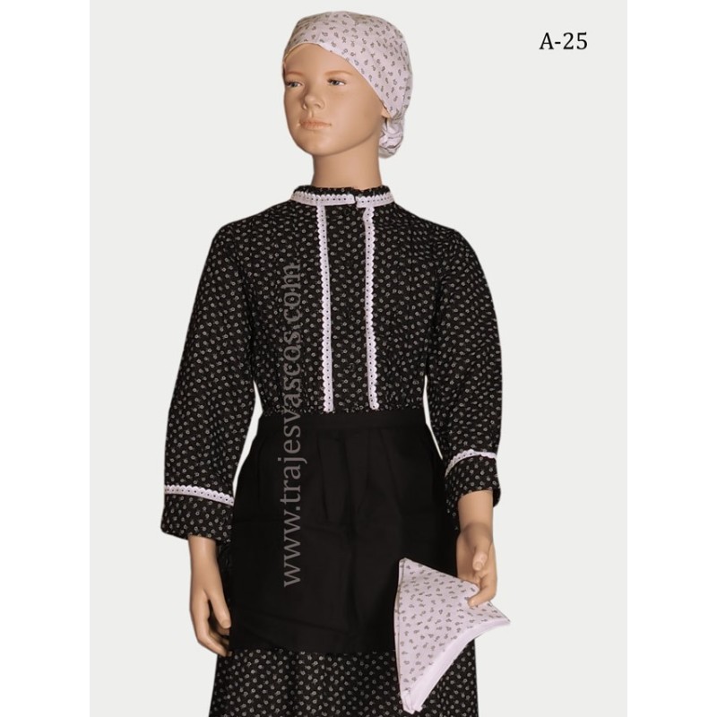 Euskal Herriko jantzi tradizionala A25 - 8