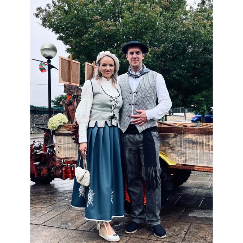 Bikote euskal ezkontza M83 - 3