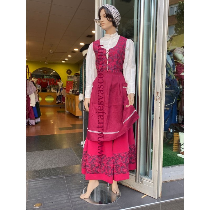 Conjunto vasco de mujer flores granate M85 - 3