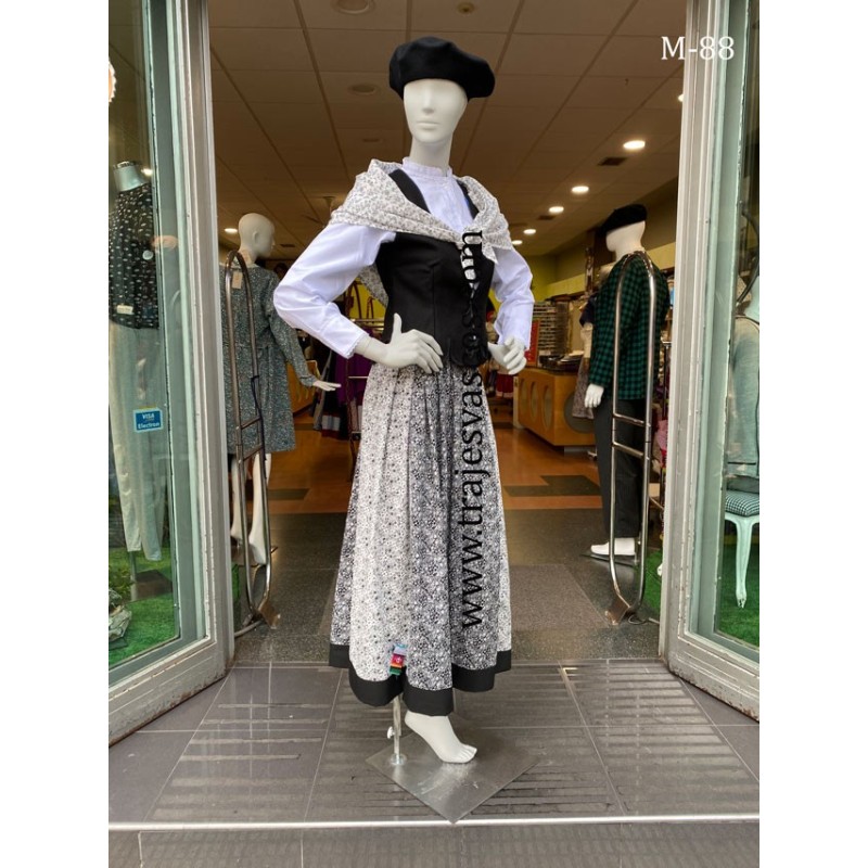 Traje de flores vasco clásico diseño actual M88 - 5