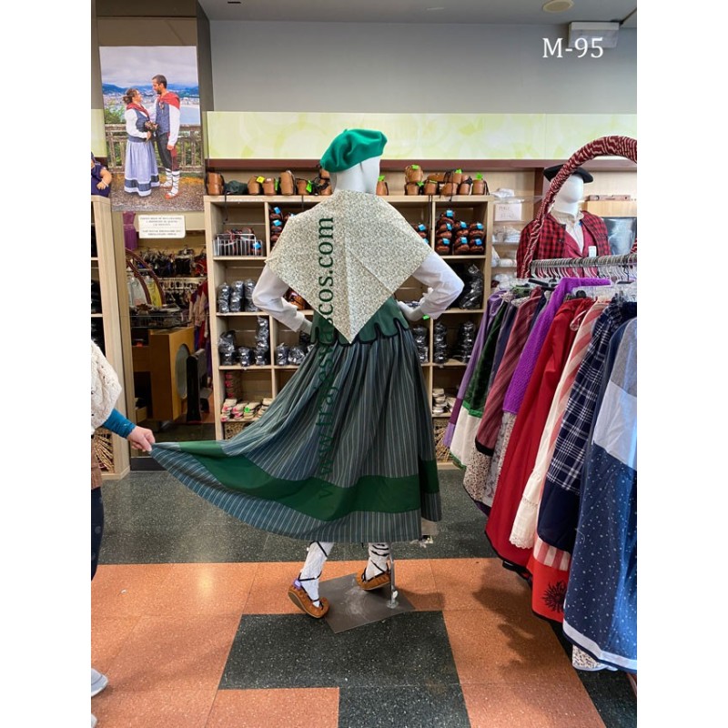 Traje baserritarra verde con laburu para mujer M95 - 9