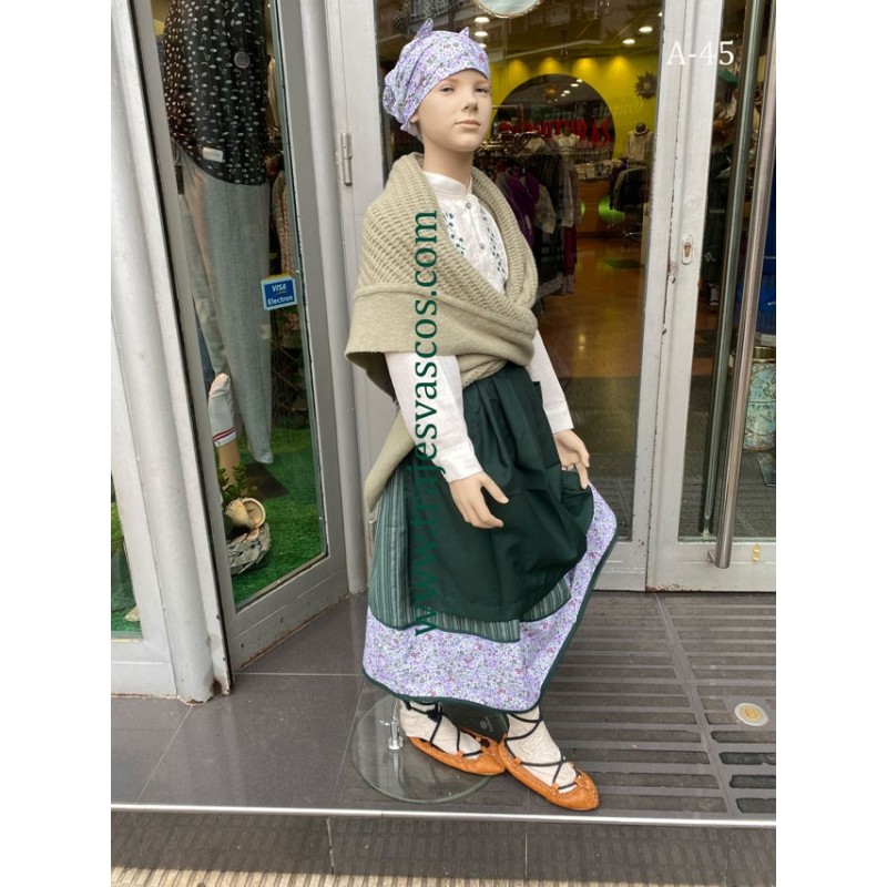 Euskal jantzia berdea neskentzat A45