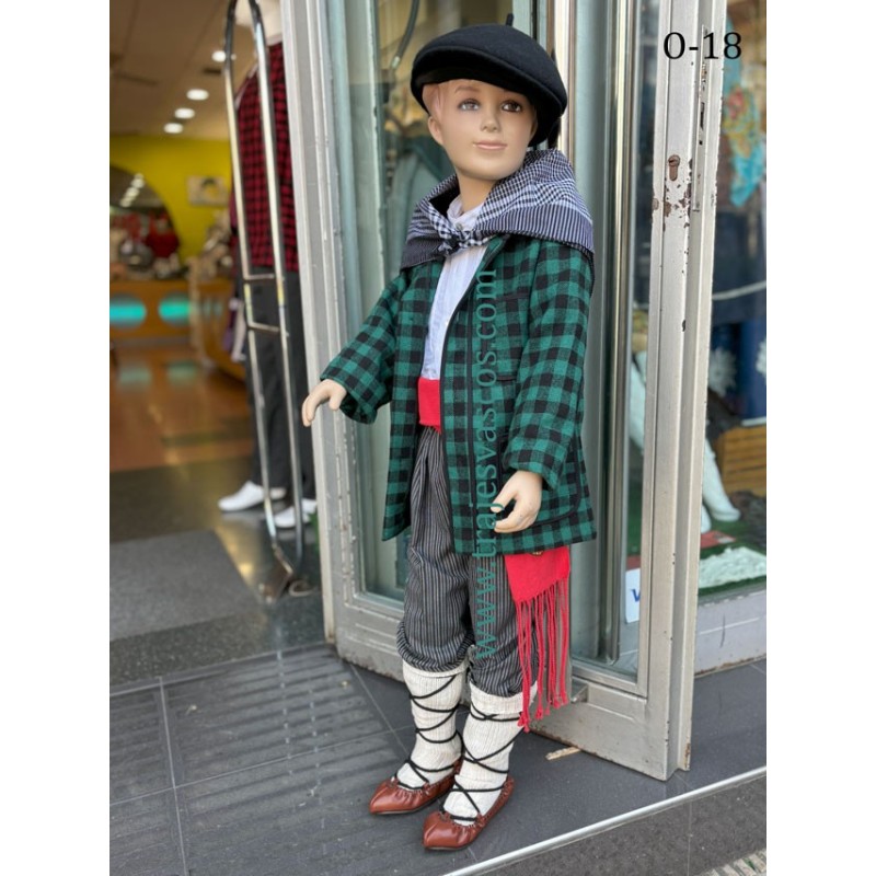 Euskal jantzia traje vasco kaiku verde O18 - 3