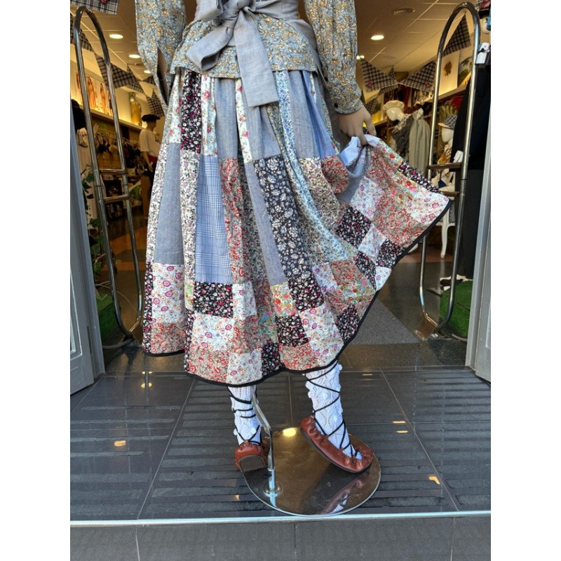 Falda patchwork tradicional para traje vasco de mujer M254