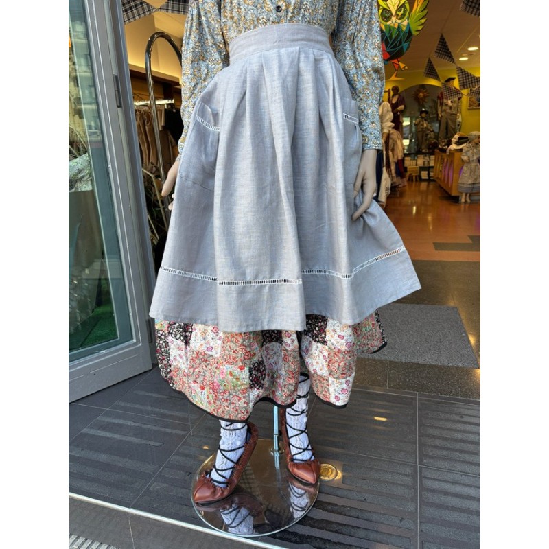 Delantal de lino gris tradicional para traje vasco de mujer M267