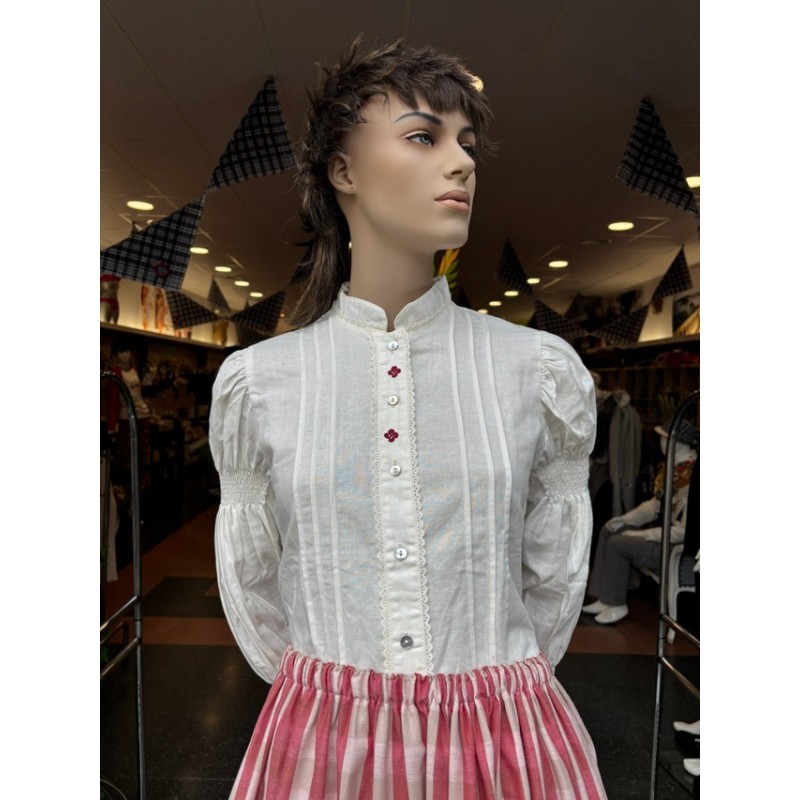 Blusa de lino con lauburu bordado y mangas abullonadas - Traje vasco mujer M358