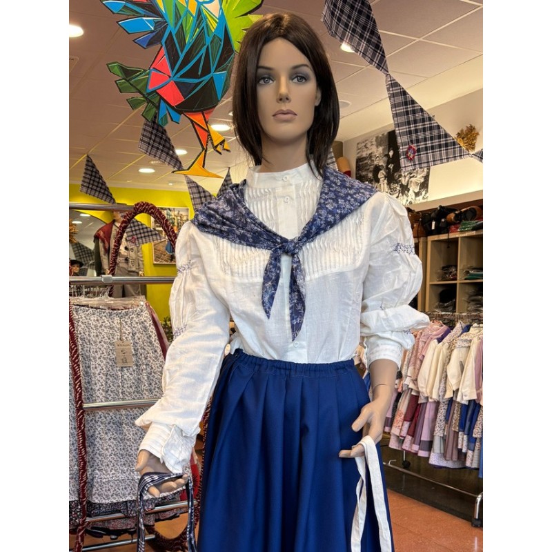 Blusa de lino con bordados morados en manga abullonada Traje vasco mujer M364