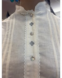 Blusa vasca con mangas abullonadas y lauburus grises M369