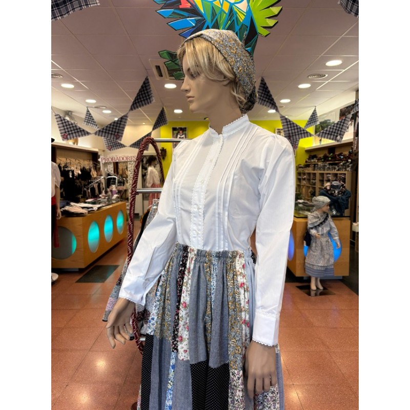 Blusa básica de lorzas blanca  M370