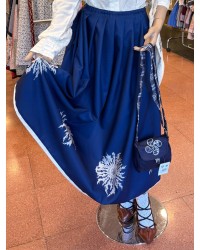 Falda vasca azul con eguzkilore estampado M255