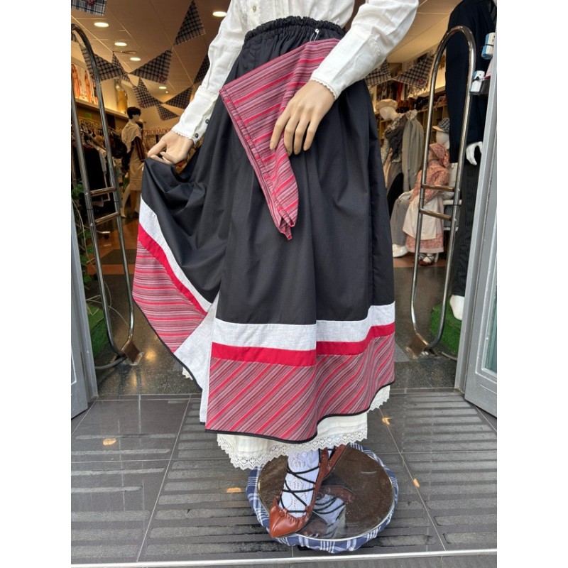 Falda vasca negra con franjas grises y rojas M258