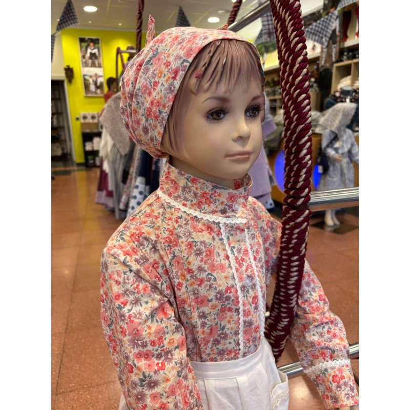 Conjunto traje vasco niña coral A47