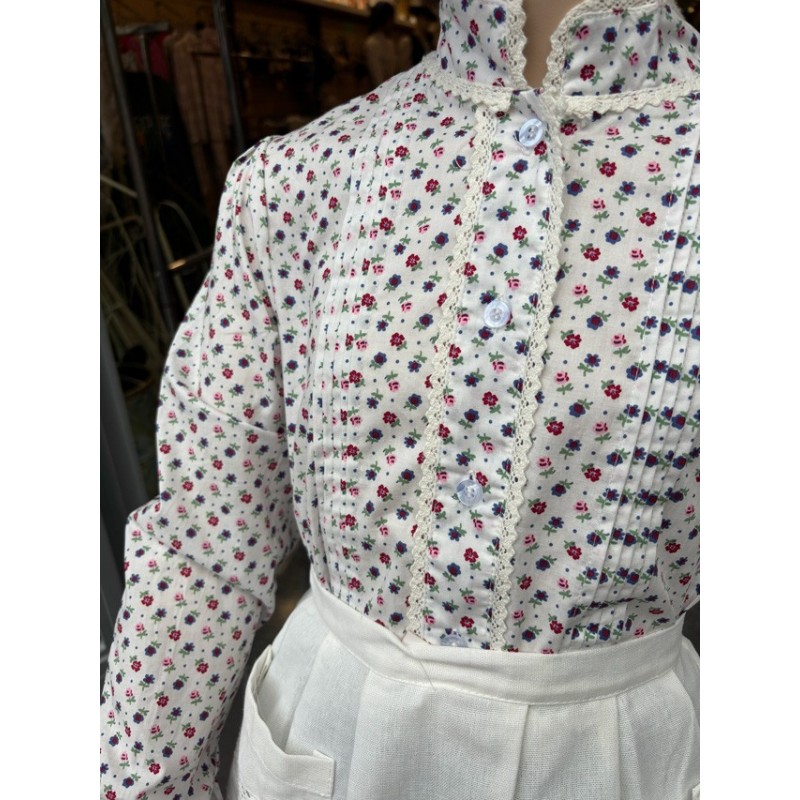 Euskal jantzia kolore granatean A48