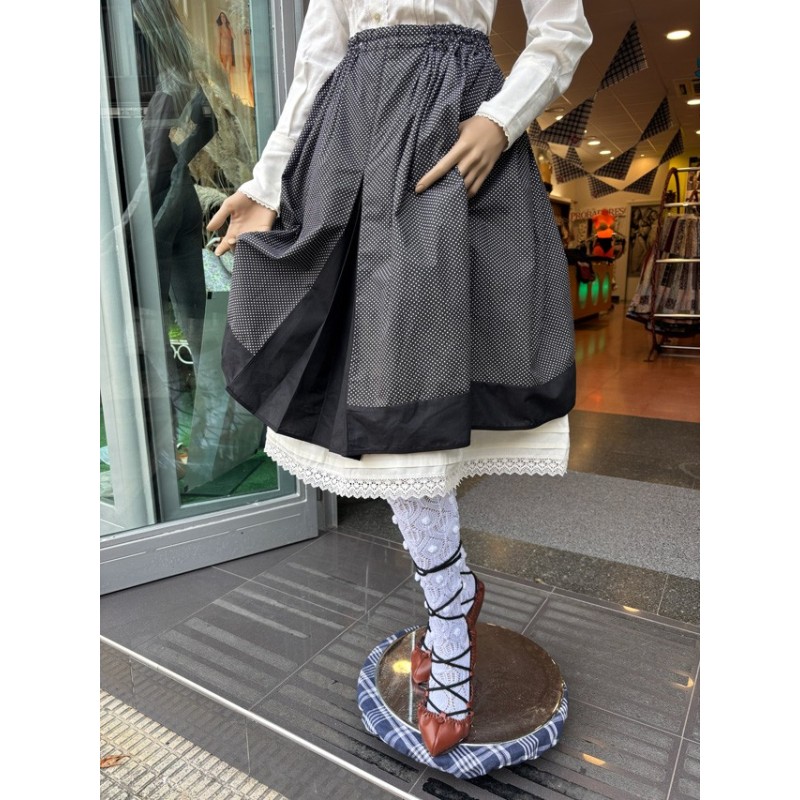 Emakumeentzako izurrite gona M260