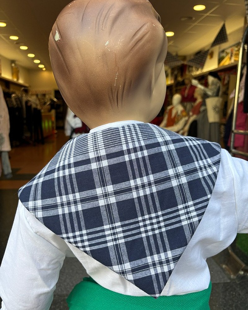 Pack traje vasco infantil completo básico pañuelo, camisa, faja y pantalón O40