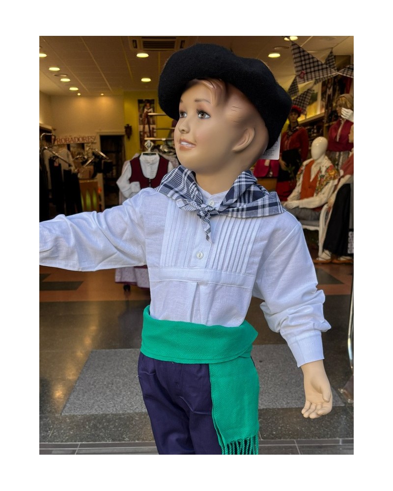 Camisa o blusón blanco vasco para niño O233.