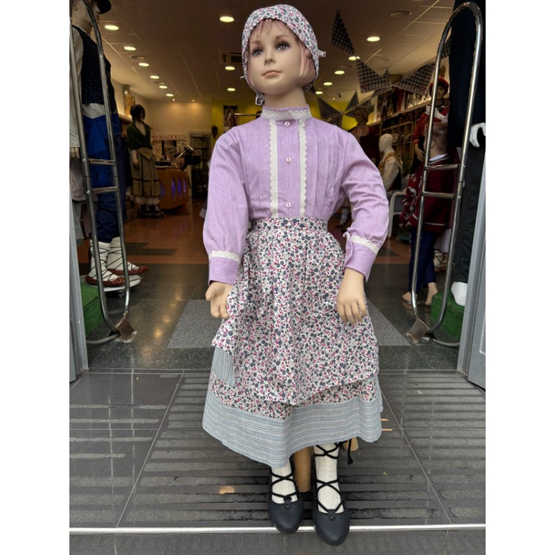 Conjunto tradicional niña rosa palo con blusa, falda y pañuelo floral