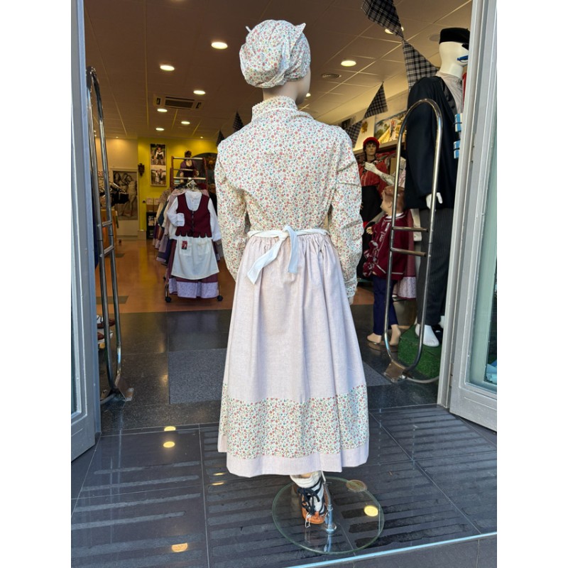 Conjunto tradicional niña con blusa, falda, pañuelo y delantal