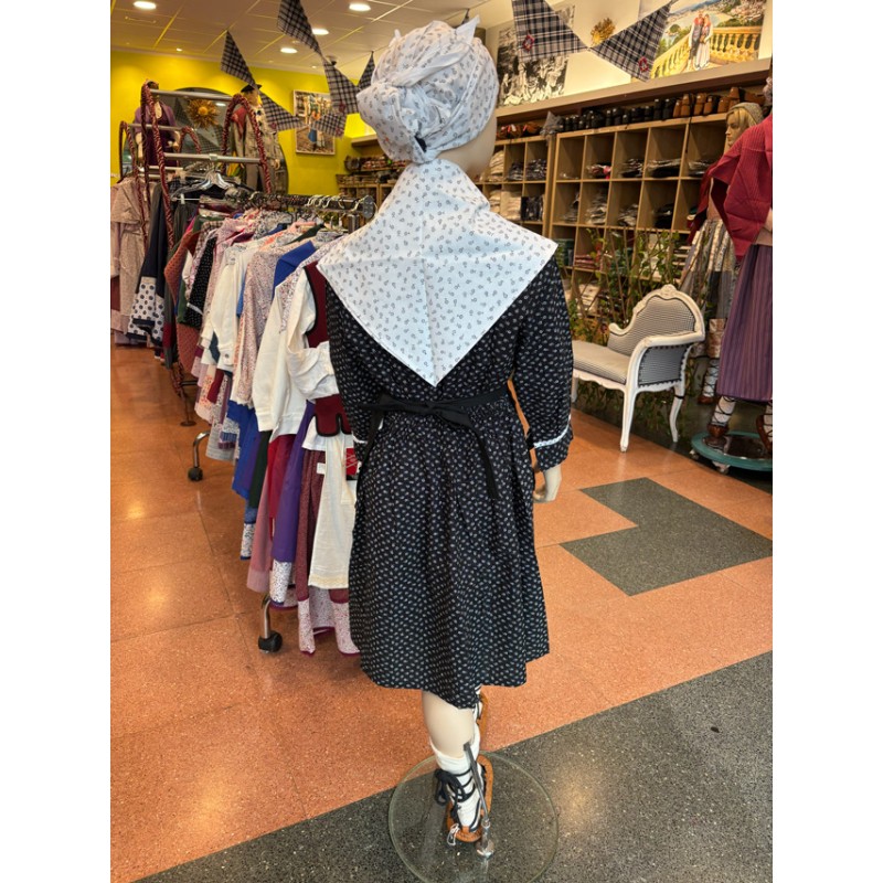 Traje tradicional País Vasco A25