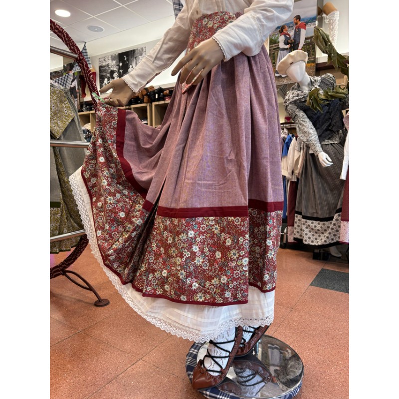 Falda Granate con Pañuelo a Juego para Traje Vasco de Mujer