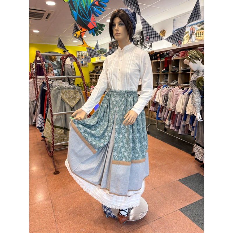 Falda Tradicional Vasca de Mujer en Verde Estampado