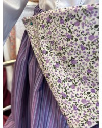 Falda vasca morada y lila con pañuelo floral incluido