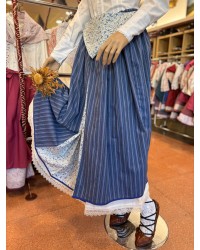 Falda vasca azul con pañuelo floral incluido