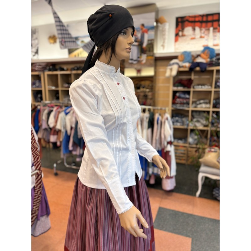 Blusa vasca blanca de mujer con lorzas y bordado de laburus granates