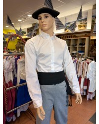 Oinarrizko alkandora zuria, gizonentzako euskal jantzirako