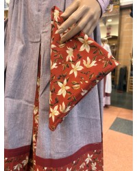 Falda vasca con floreado otoñal a juego con pañuelo tradicional