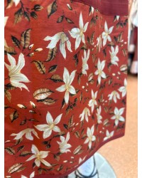 Falda vasca con floreado otoñal a juego con pañuelo tradicional