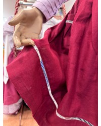 Delantal de lino granate tradicional vasco