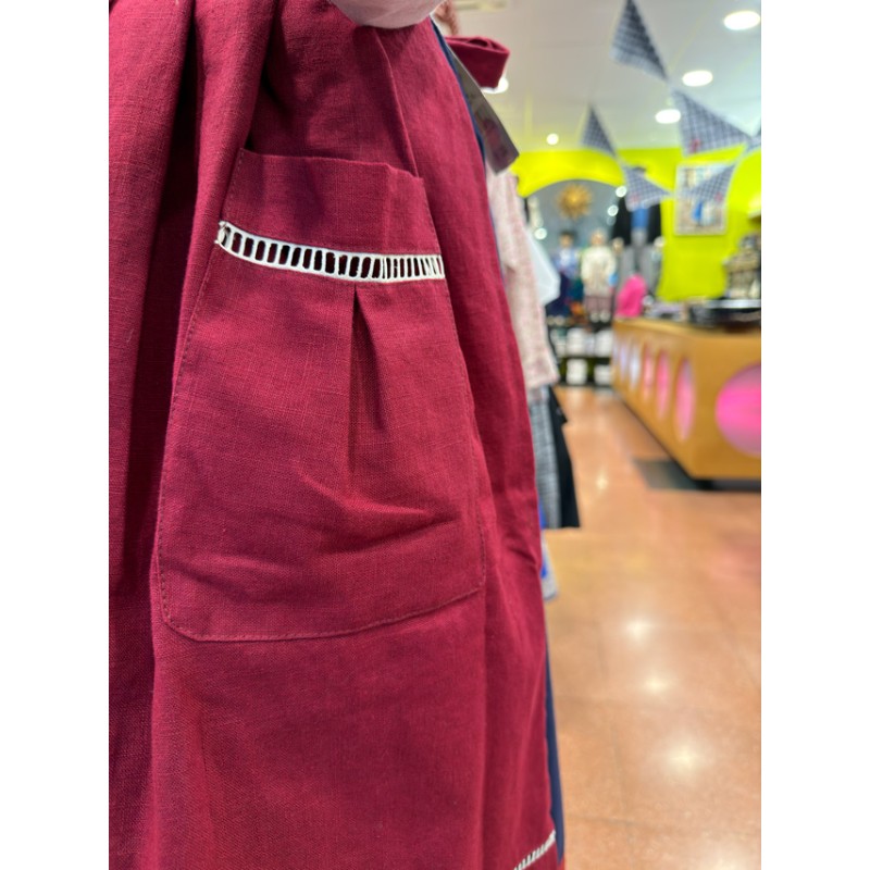 Traje vasco mujer granate completo con corpiño, falda, toquilla y pañuelo