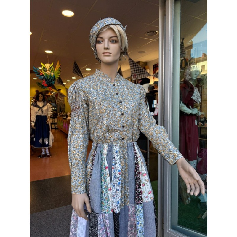 Traje vasco mujer completo negro con corpiño, falda estampada y pañuelo