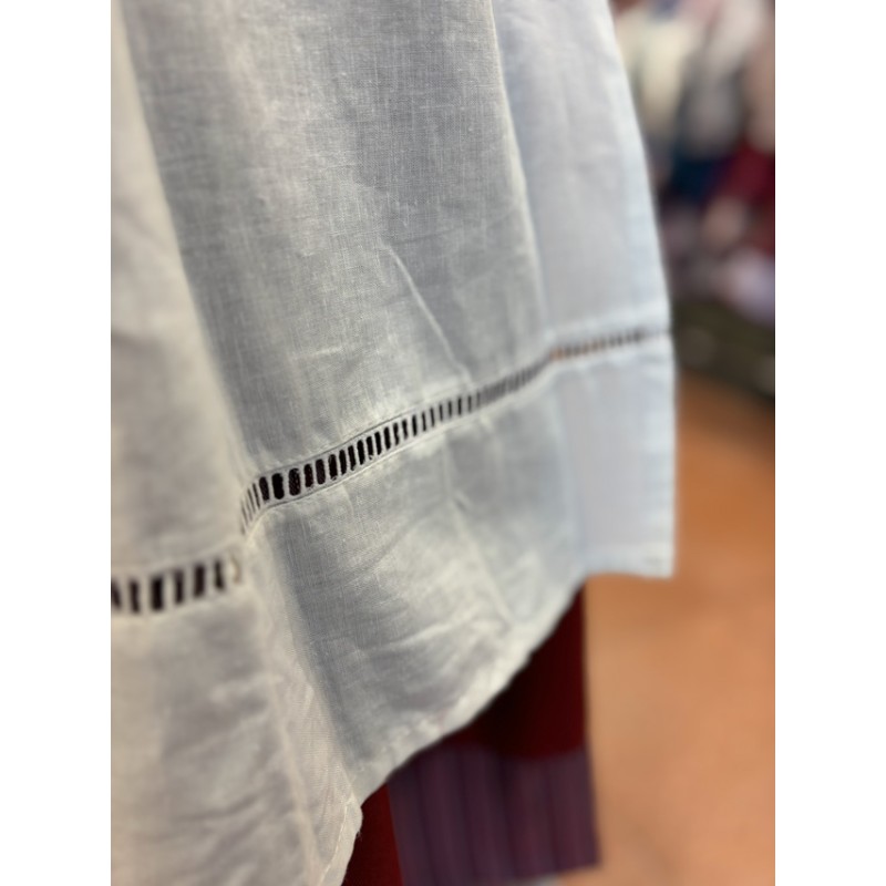 Traje vasco mujer tradicional con chaqueta, falda y delantal