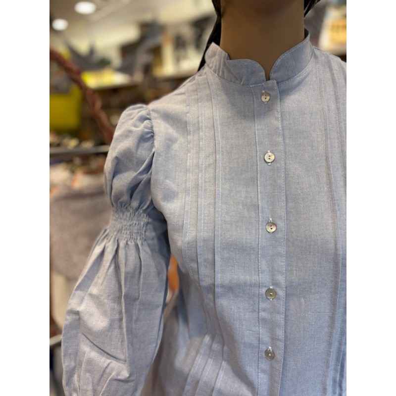 Traje vasco mujer azul completo con falda, delantal y blusa tradicional
