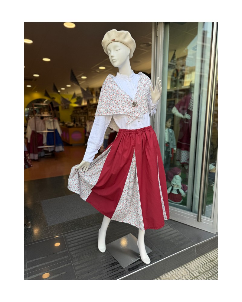 Traje vasco mujer rojo con falda tradicional y pañuelo floral incluido