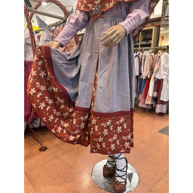 Traje vasco mujer con falda tradicional, delantal y pañuelo incluido