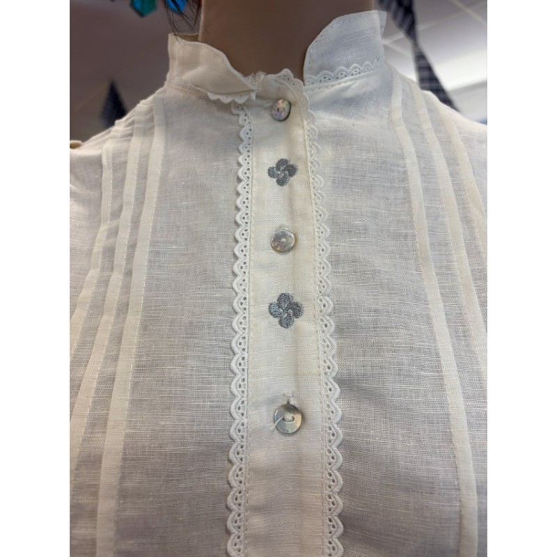 Traje vasco mujer con corpiño azul floral y falda tradicional con pañuelo incluido