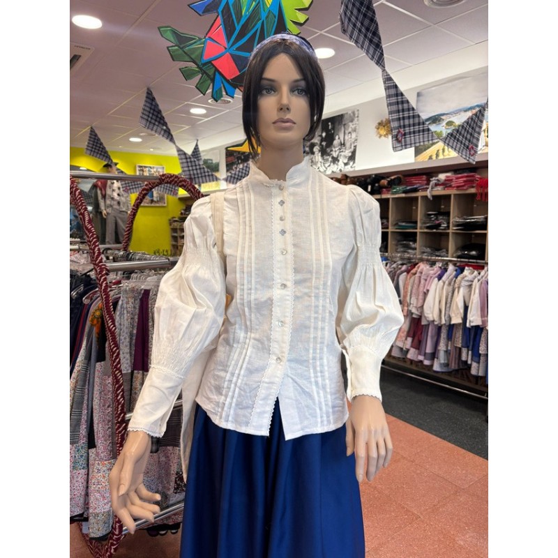 Traje vasco mujer con corpiño azul floral y falda tradicional con pañuelo incluido