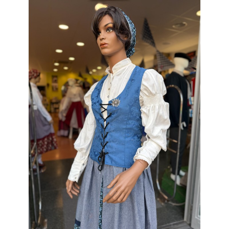 Traje vasco mujer con corpiño azul floral y falda tradicional con pañuelo incluido