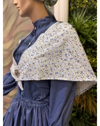 Pañuelo vasco floreado azul para traje tradicional vasco