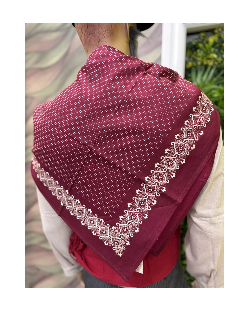 Pañuelo vasco hombre granate de diseño tradicional
